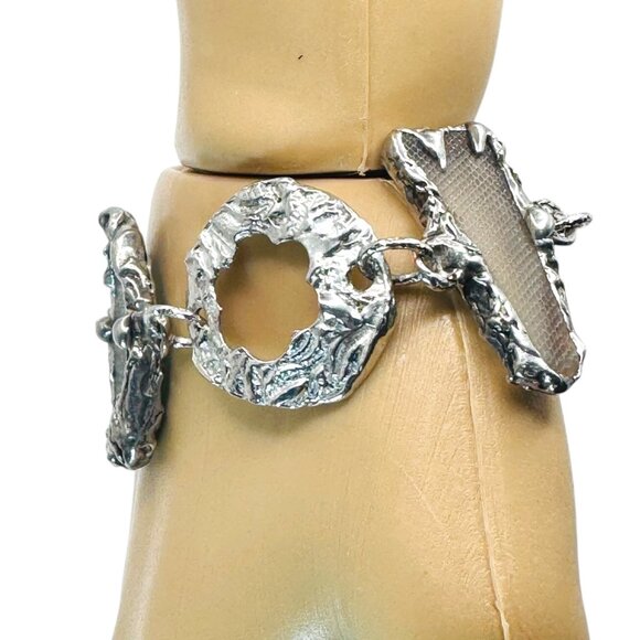 Sea Glass & Silver Cutout Boho Artisan Metalwork Bracelet w/ Adjustable Closure - Picture 4 of 16